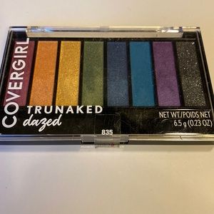 COPY - NEW Covergirl Trunaked eye shadow palette Dazed